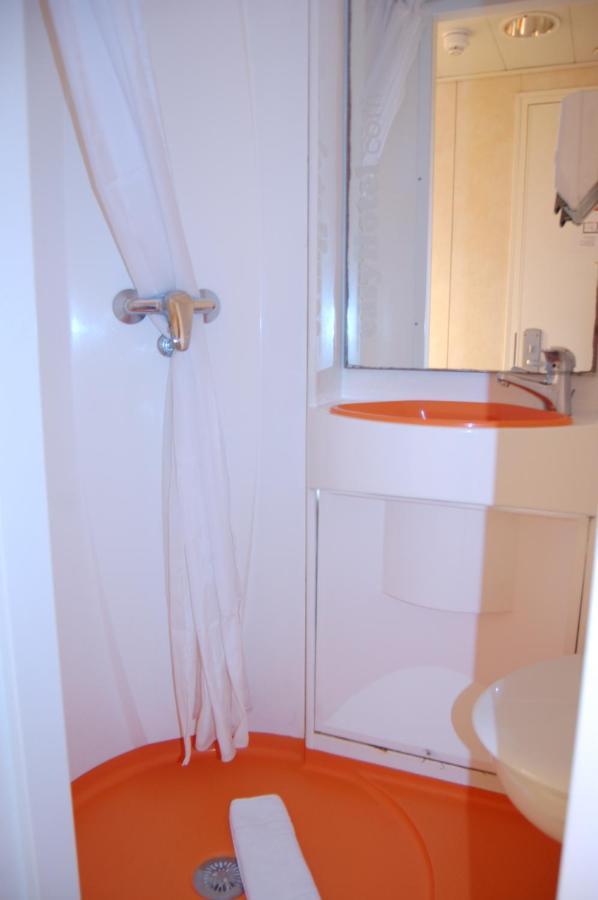 Easyhotel South Kensington London Bagian luar foto